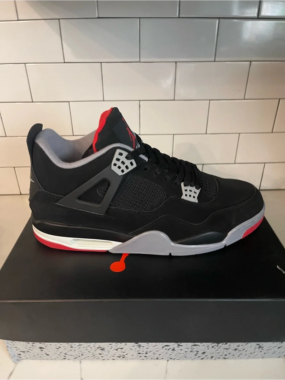 Men’s Retro 4 OG Bred Size 13.